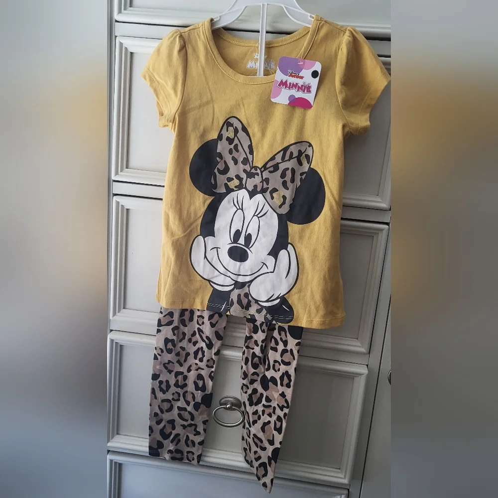 Disney Minnie Mouse Yellow and Leopard Set Leggings And Tshirt 6 NWT